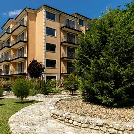 Vida - Prime Location Апартаменти *